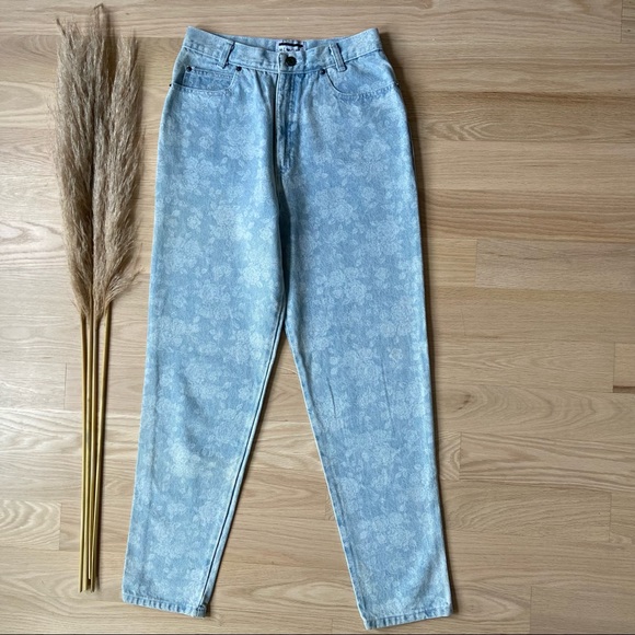 Vintage Memphis Floral Mom fit jeans - Picture 4 of 10